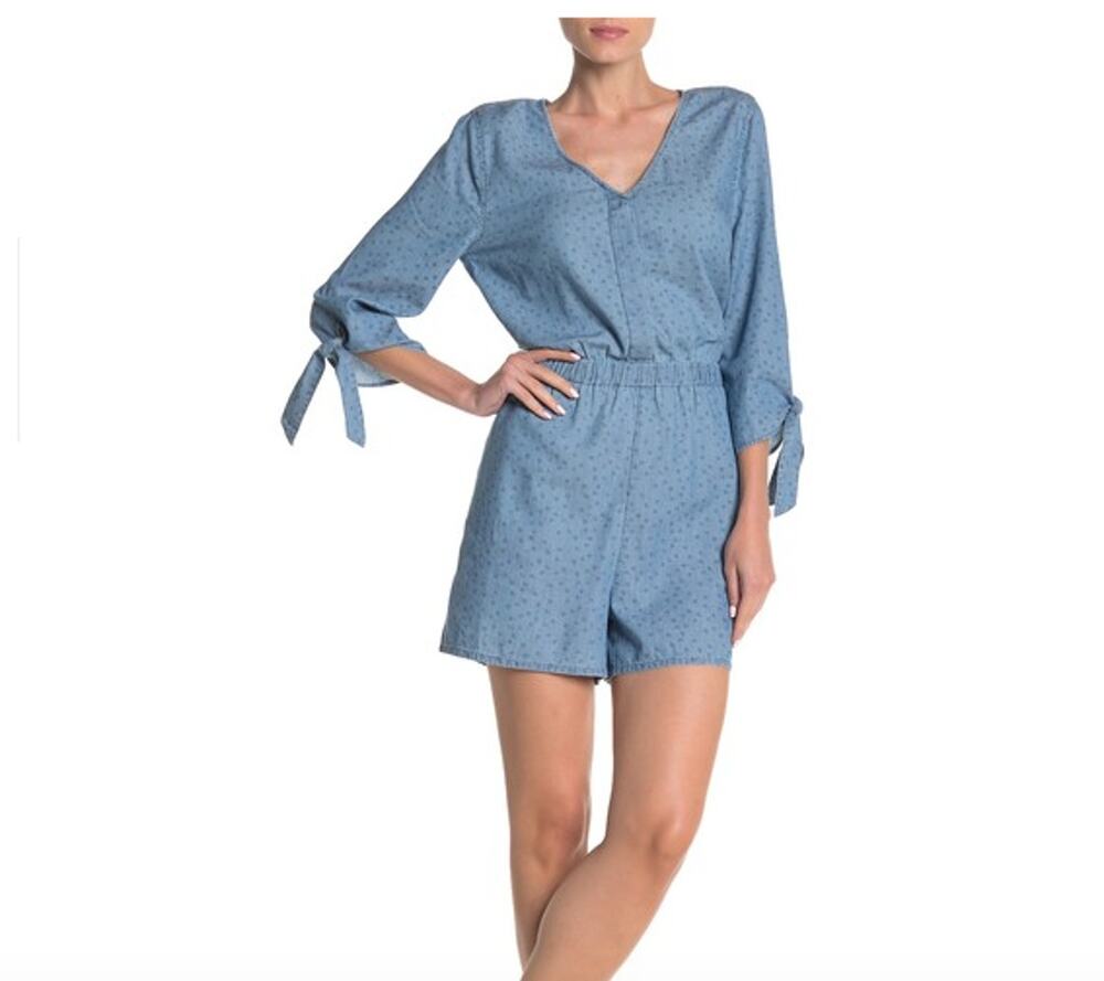 Susina V-Neck Stripe Chambray Romper RK407723MI Shorts Large